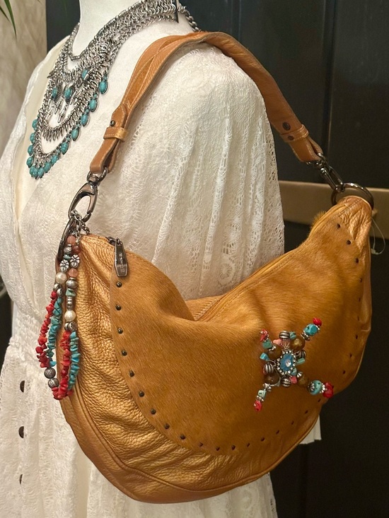 Berge Handbags - Vintage BERGE Italian Leather Calfskin Crescent shoulder bag southwestern Boho